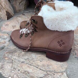 Patricia Nash Lace up Leather Ankle Boots in Brown with Fur Trim Size 9.5 NEW
